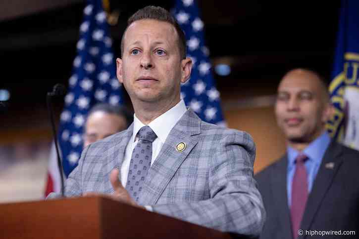Rep. Hakeem Jeffries Criticized After Rep. Jared Moskowitz Named To New Post
