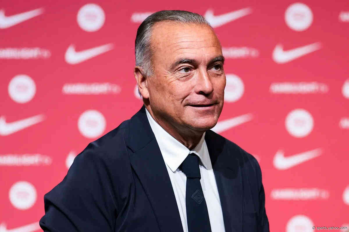 Barcelona VP spotted talking with Atletico Madrid president in the middle of the Julian Alvarez saga