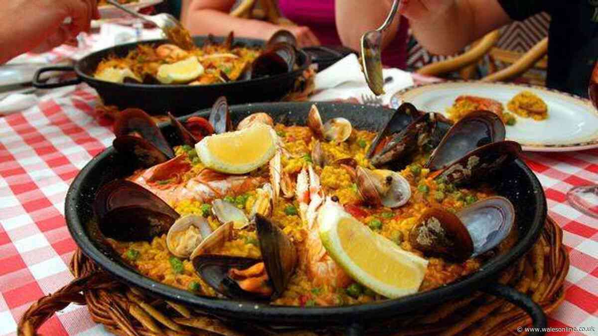 Tourists in Spain stunned by paella restaurant bill after misunderstanding one detail