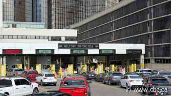Windsor-Detroit tunnel traffic down 12% in month since Gordie Howe bridge opened, says its CEO