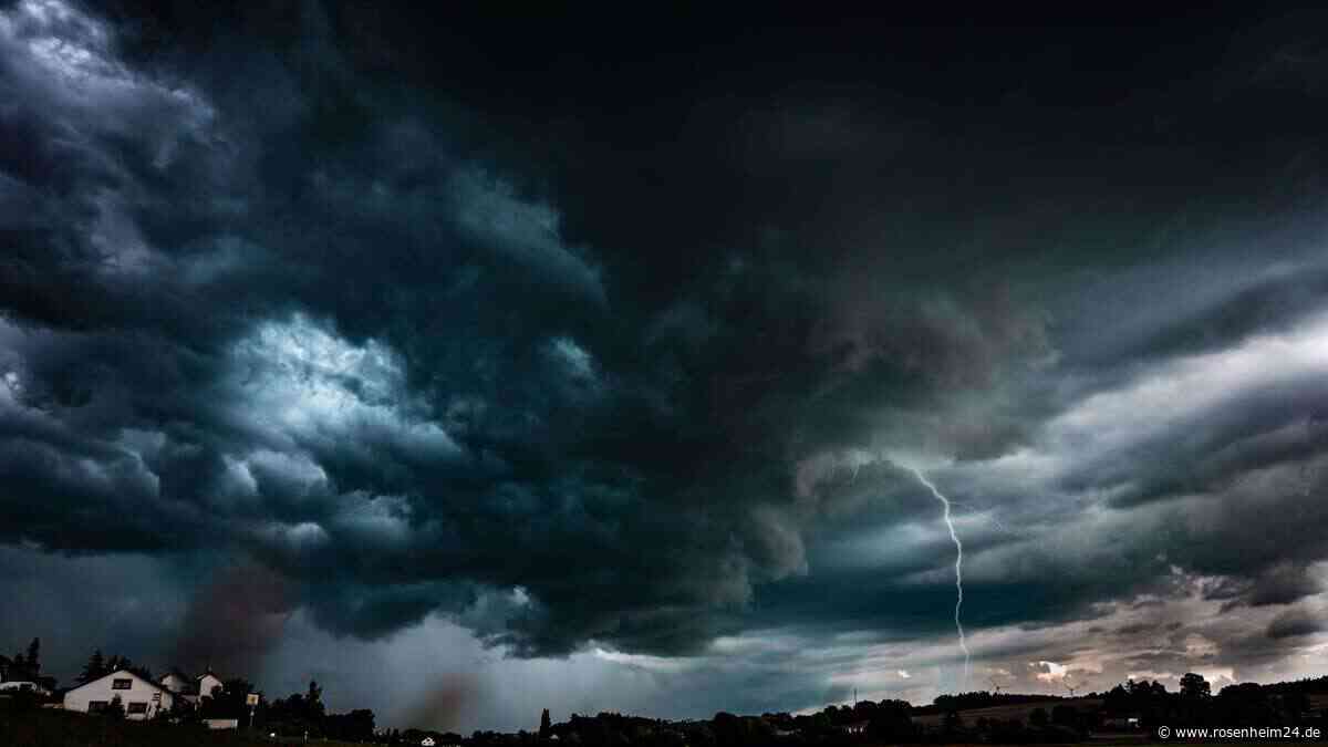 Vorabinformation des DWD vor schwerem Gewitter in der Region am Freitagnachmittag