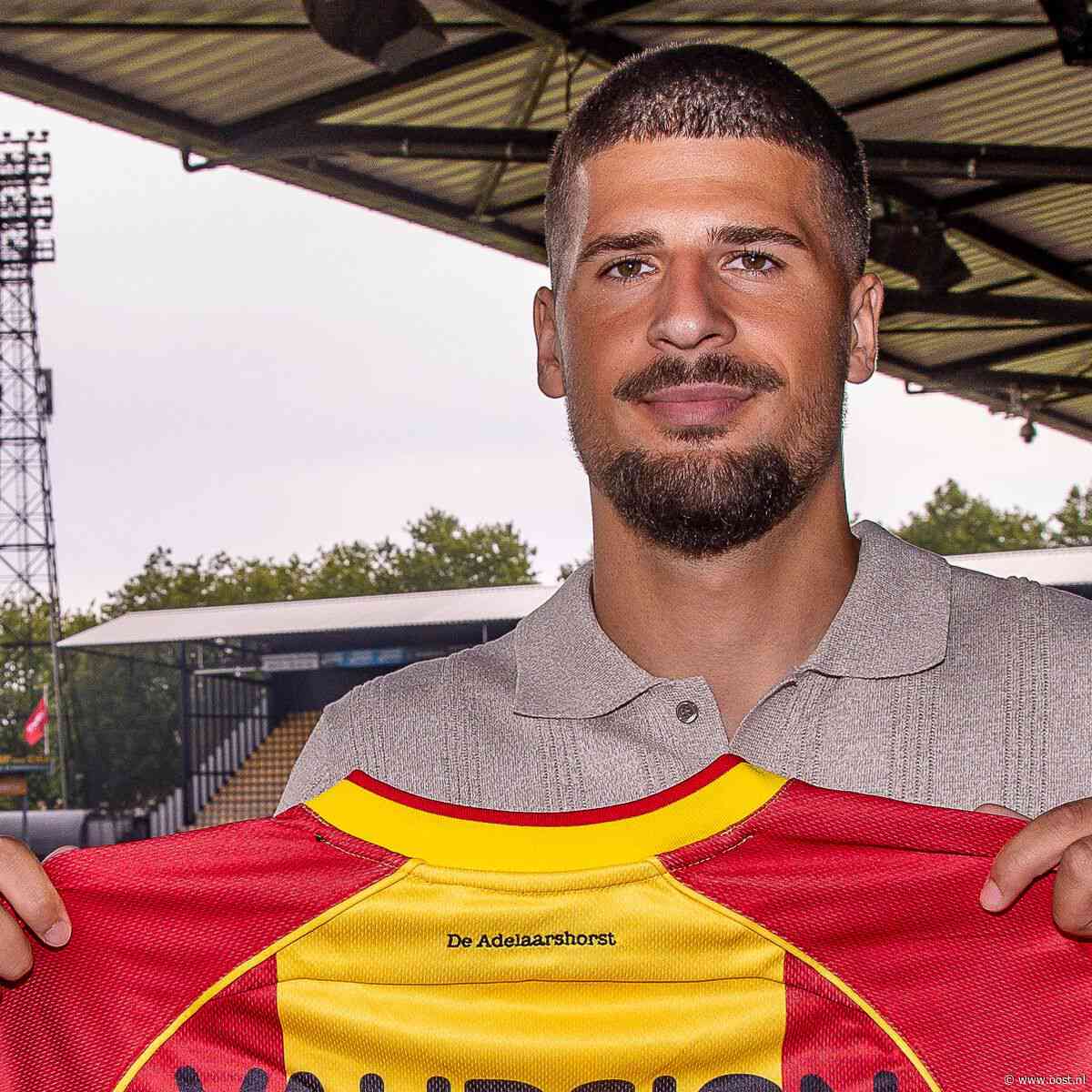 GA Eagles haalt Kroaat Tino Jukic | 'Barcelona meldt zich voor Nijstad'