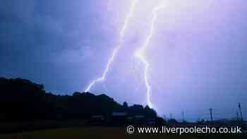 Met Office urges Merseyside residents to prepare emergency kit as thunderstorms hit