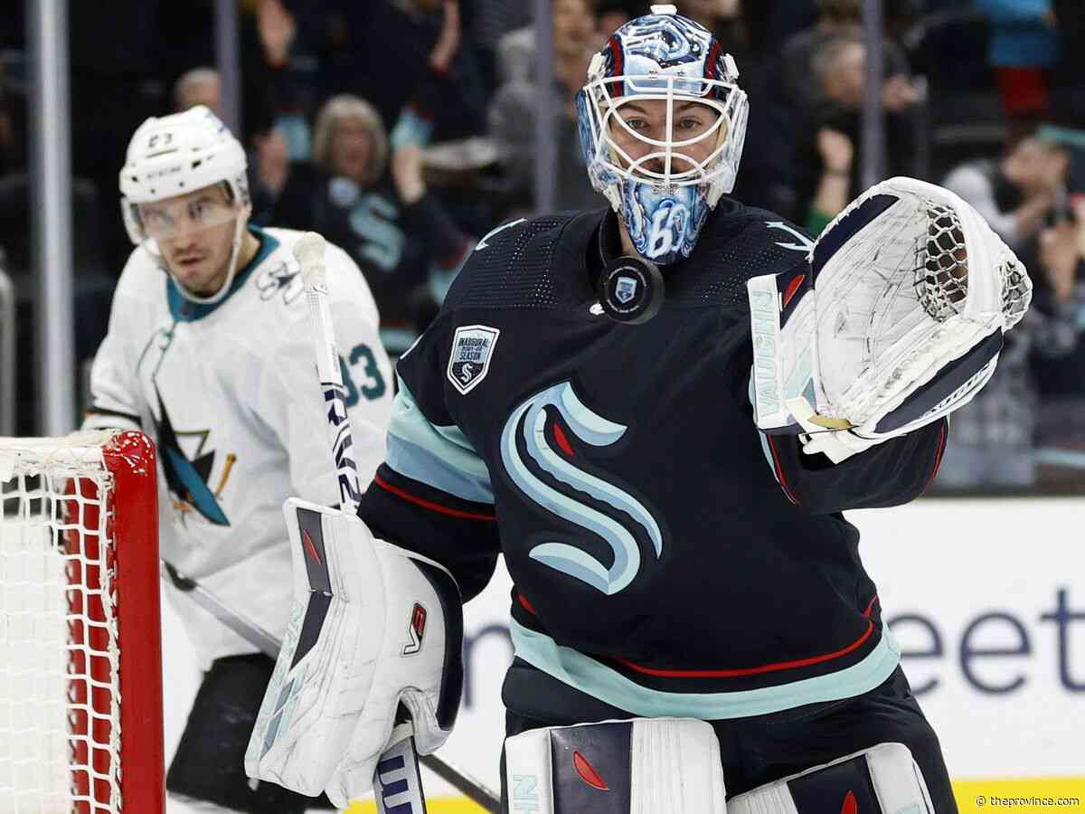 Canucks find Thatcher Demko insurance in Chris Driedger