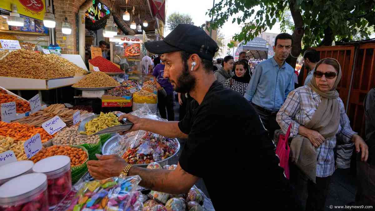 Iran scrambles to sustain trade as U.S. threatens to sanction countries that refuse to break ties