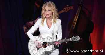 CNN maakt pijnlijke fout rond dood Dolly Parton en zegt sorry: niet de echte, maar imitator in beeld