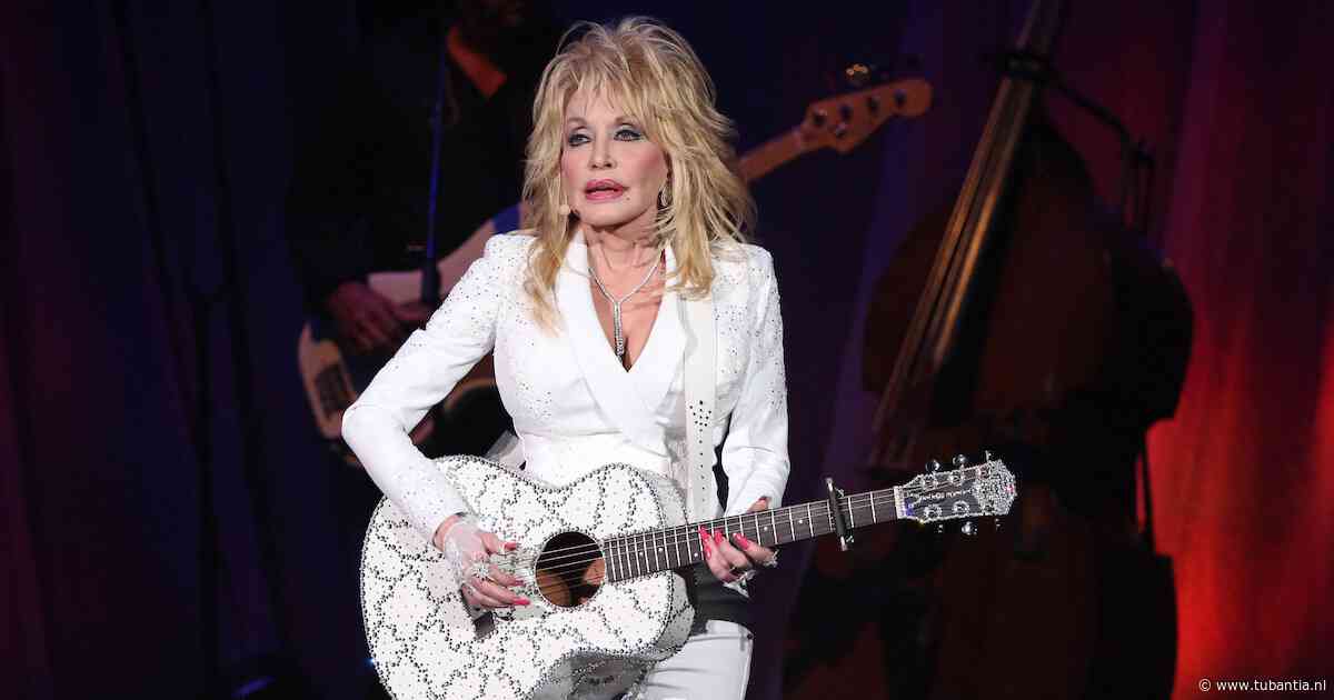 CNN maakt pijnlijke fout rond dood Dolly Parton en zegt sorry: niet de echte, maar imitator in beeld