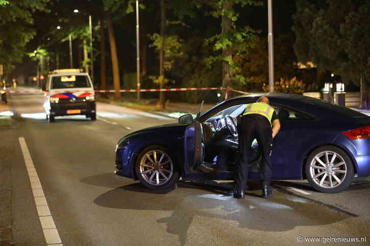 Brommerrijder gereanimeerd na aanrijding met kerende auto