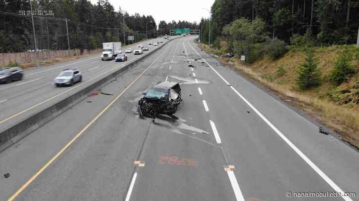 Two dead after head-on crash on Island Highway near Lantzville