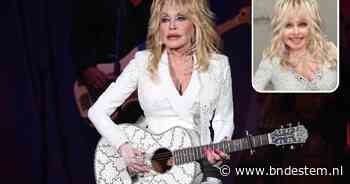CNN zegt sorry tegen familie Dolly Parton na pijnlijke fout: niet de echte, maar imitator komt in beeld