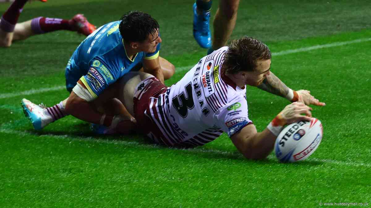Hull KR’s young side beaten by Wigan on emotional night as Warriors honour Sir Billy Boston