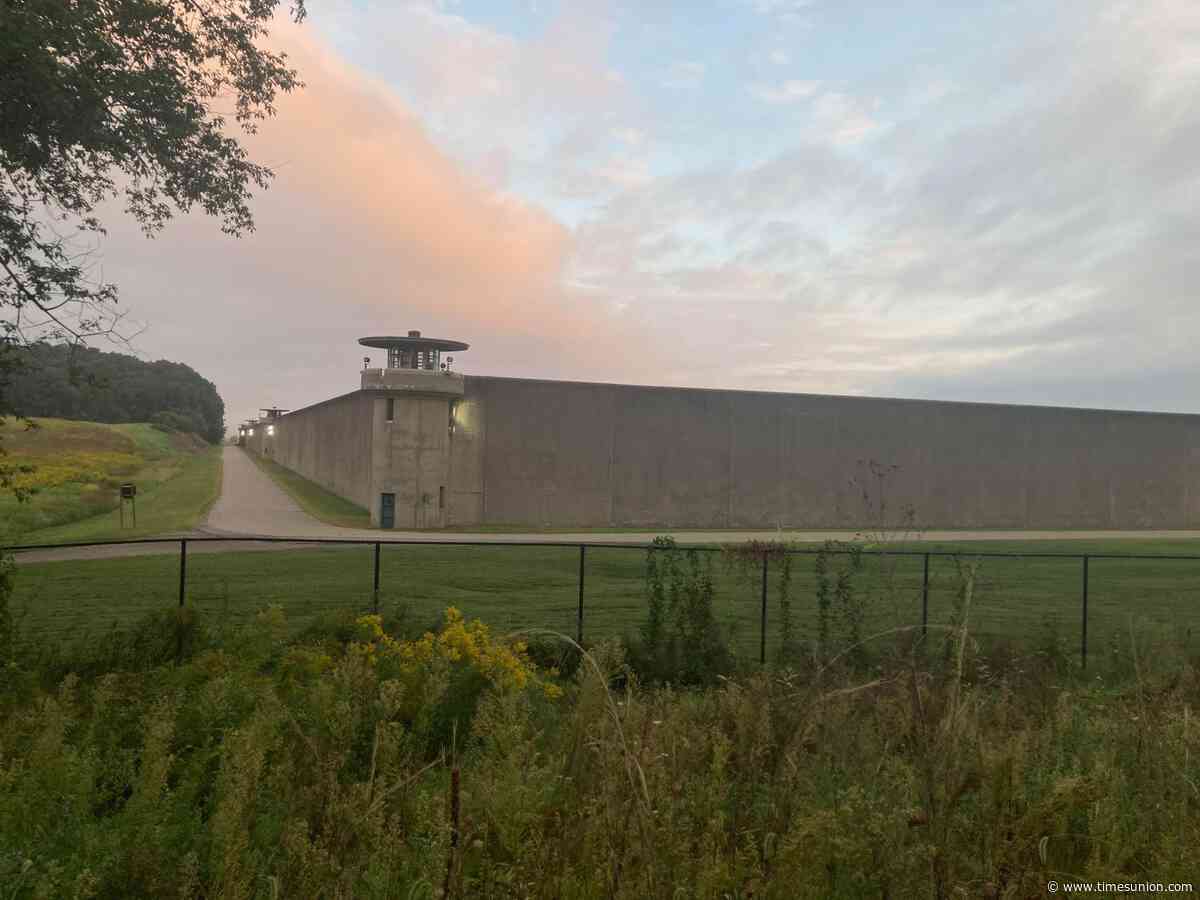 3 charged with assaulting officers at Dutchess County maximum-security prison