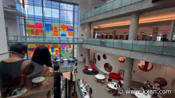 How the Austin Public Library picks books