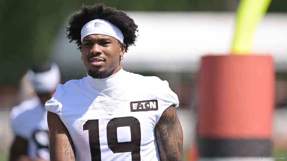 Browns cut veteran WR Tillman after 3 seasons