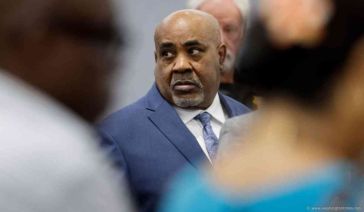 Duane 'Keffe D' Davis' murder trial heads to closings in Tupac Shakur's 1996 killing