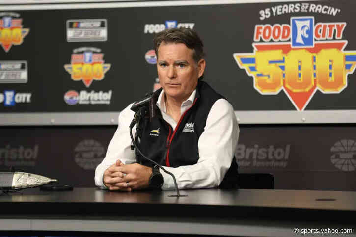 Jeff Gordon Says His NASCAR Driver Contract Would Shock People