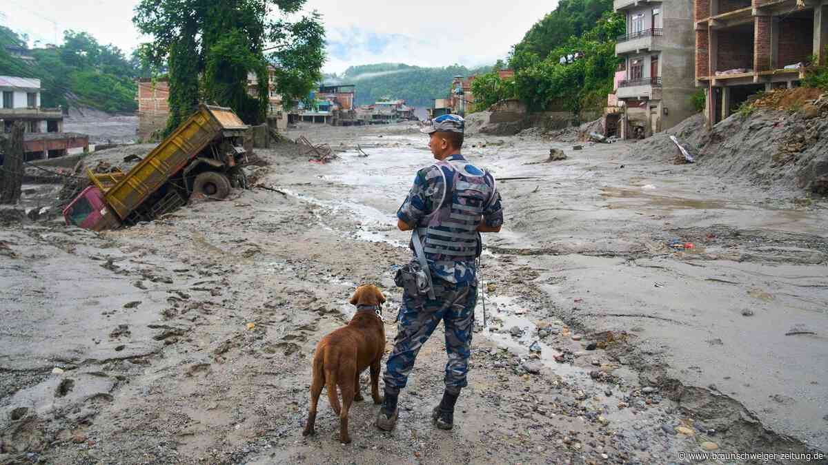 Sturzflut in Nepal: Mehrere Hundert Tote – Peking warnt vor neuen Überflutungen