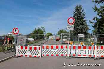 Vollsperrung Wüstenbrand: Warum sieht man seit Tagen keine Bauarbeiter an der Bahnbrücke?