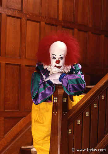 Tim Curry Was the World’s Scariest Clown. It Surprised Him Until the Very End