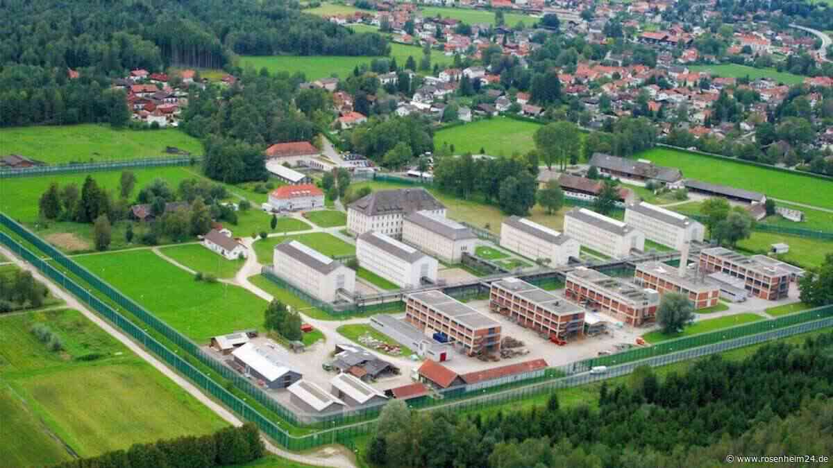 Serientäter (68) attackiert Beamtin – Richterin schickt ihn für weiteres Jahr hinter Gitter