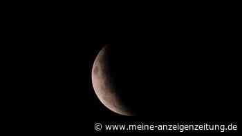 Partielle Mondfinsternis läuft: Kernschatten der Erde „verschluckt“ den Mond – wo Sie ihn am Himmel finden