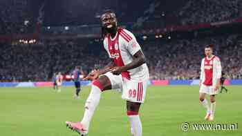Publiekslieveling Arokodare grijpt kans als Ajax-spits: 'Soms heb je geluk nodig'
