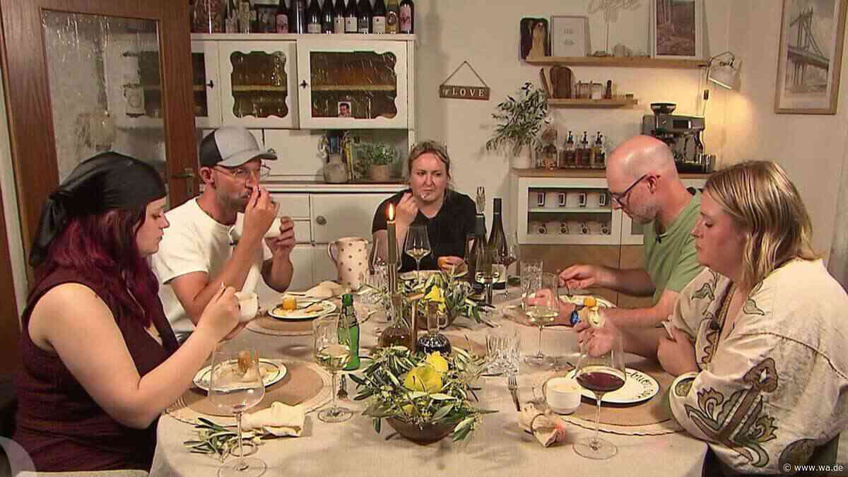 Skurrilität beim „perfekten Dinner“: Beim Blick aufs Menü stutzen die Gäste