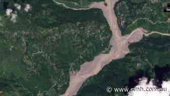 Before and after maps show devastation of flash floods