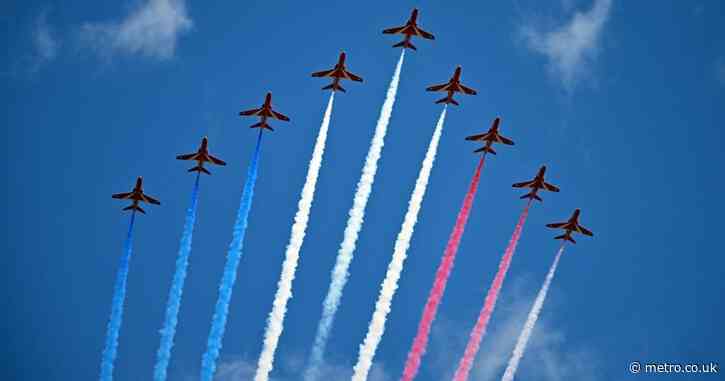 Where will the Red Arrows fly this bank holiday weekend after returning to the UK?
