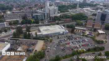 Demolition plans submitted for old Toys R Us site