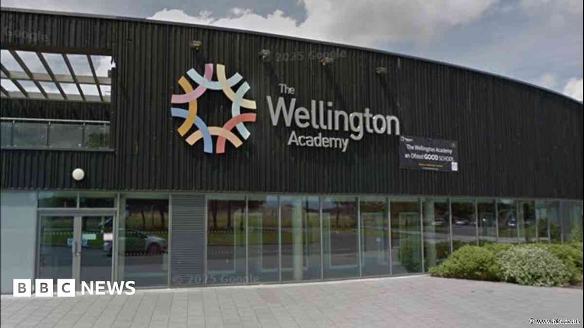 Parent 'disgusted' by late sixth form change