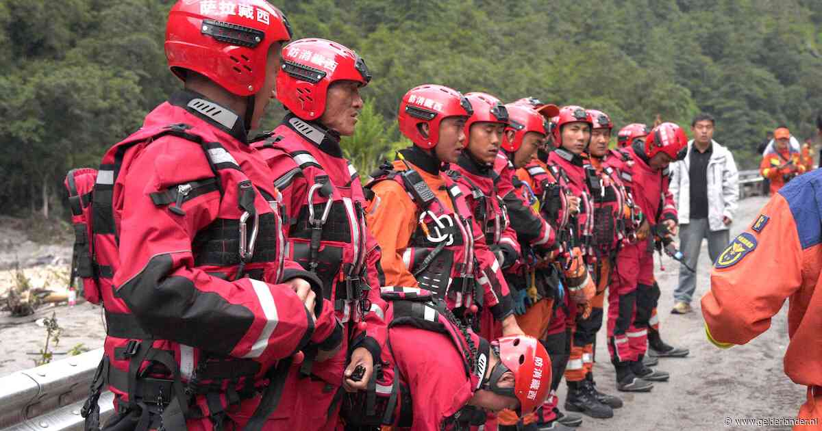 LIVE Overstromingen Nepal | Dam in Tibet gebarsten, Nepalese politie roept op om veiligheid op te zoeken
