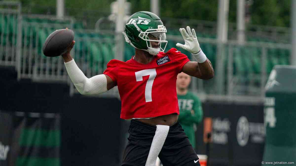 Jets Camp Report: Geno Smith Sharp as Training Camp Comes to an End