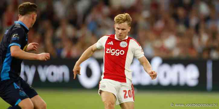 Overbodige Ajacied niet bezig met transfergeluiden: 'Ben gewoon nog hier, dus...'