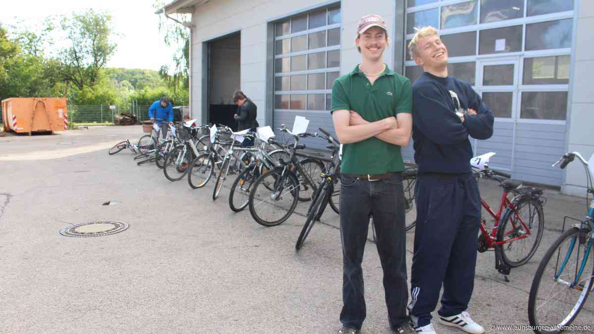 Ein Fahrrad für fünf Euro? Bei der Fundauktion ist das möglich