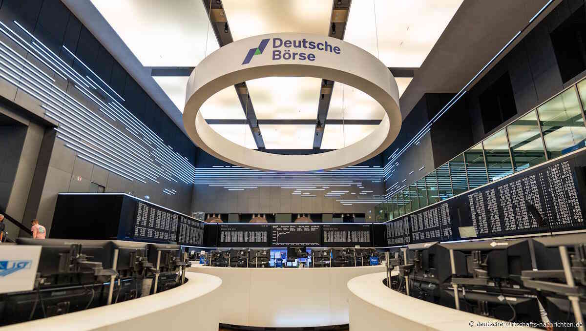Börse aktuell: DAX-Kurs nimmt Allzeithoch ins Visier – Spannung vor Warsh-Rede