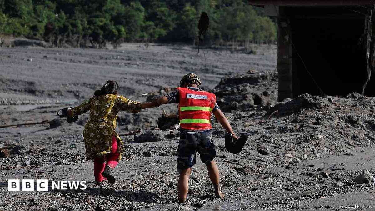 Nurse says relatives 'swept away' in Nepal floods