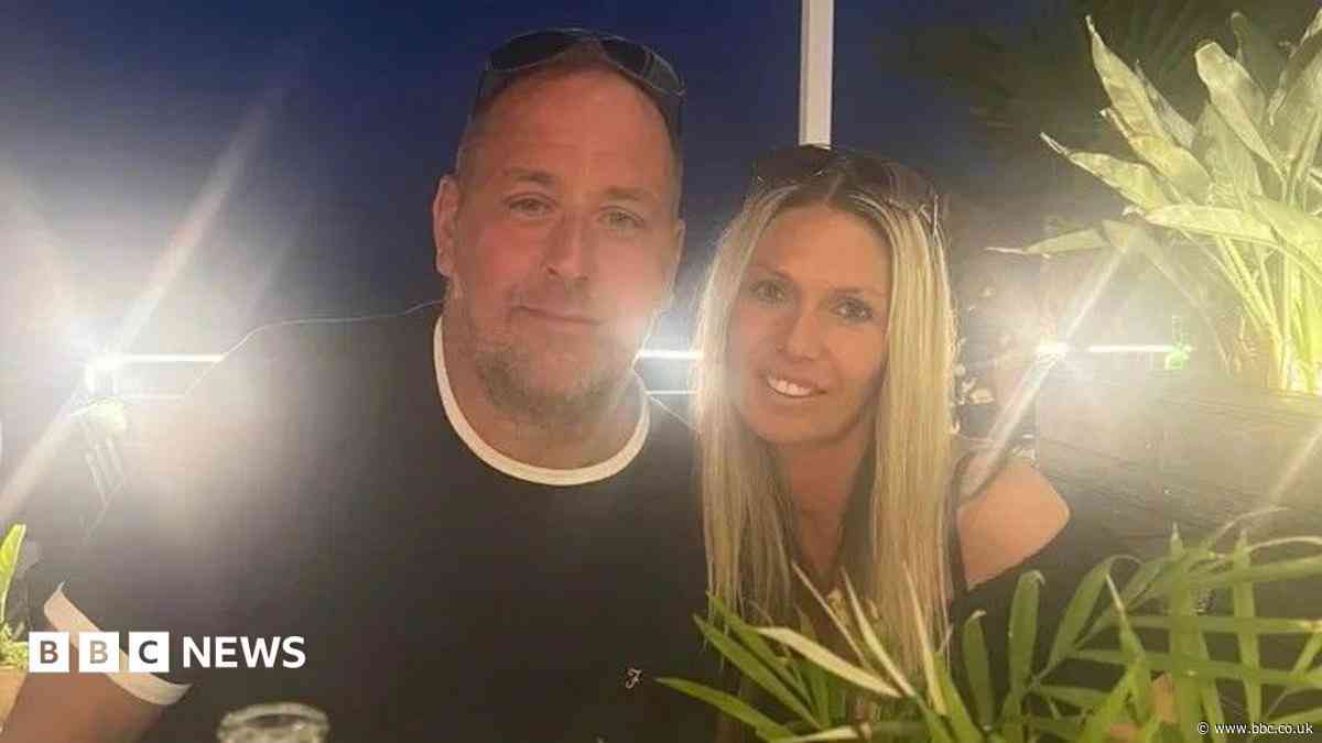 Tourist killed in wildfire was trapped in villa