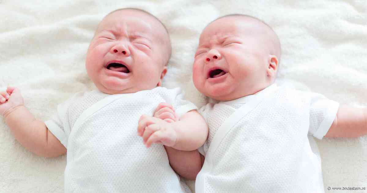 Ongekend medisch wonder: Australische vrouw bevalt van tweeling met vier verschillende ouders
