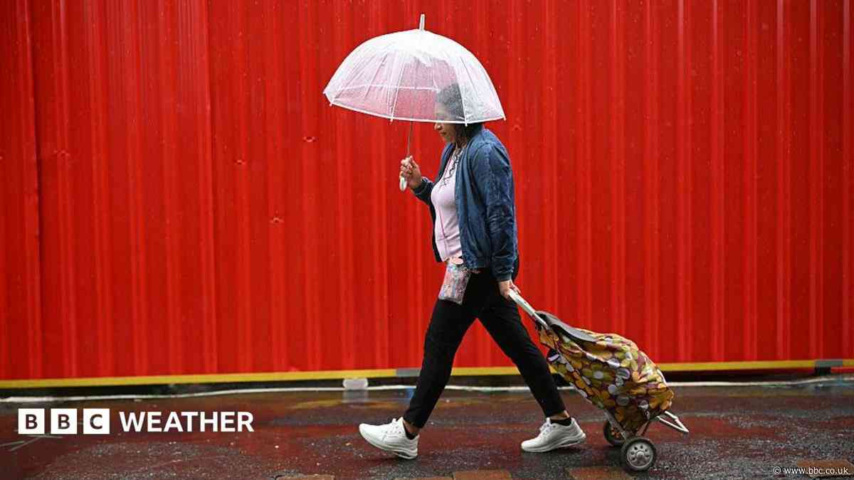 Bank holiday weekend to see more thunderstorms and rain