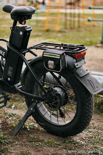 Teure E-Bikes aus Tiefgaragen gestohlen