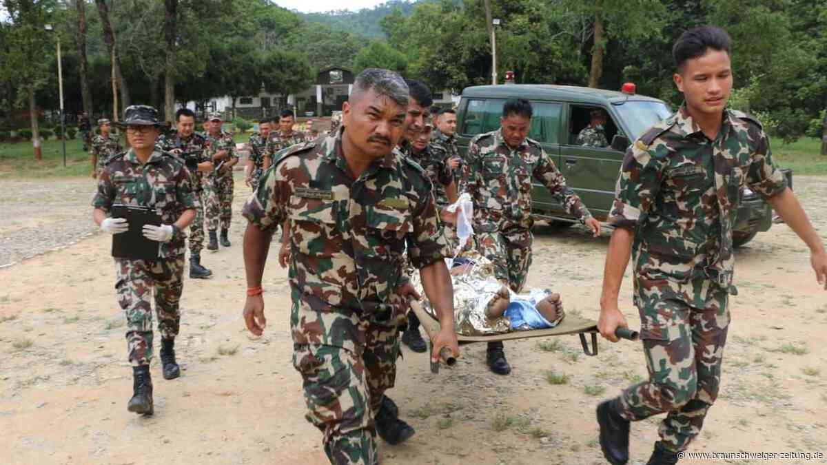 Sturzflut-Katastrophe in Nepal: Deutsche Pilger unter den Vermissten