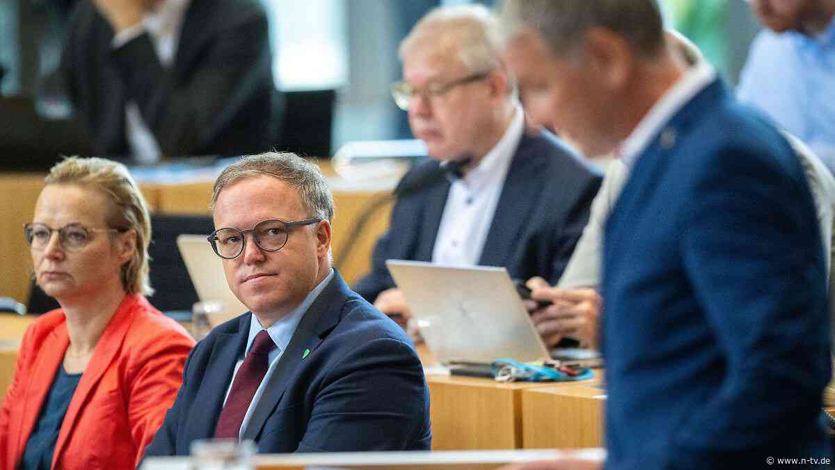 Höcke kein Thüringen-Chef: AfD scheitert mit Misstrauensvotum gegen Voigt