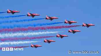 Red Arrows to perform flypast after cancelled display