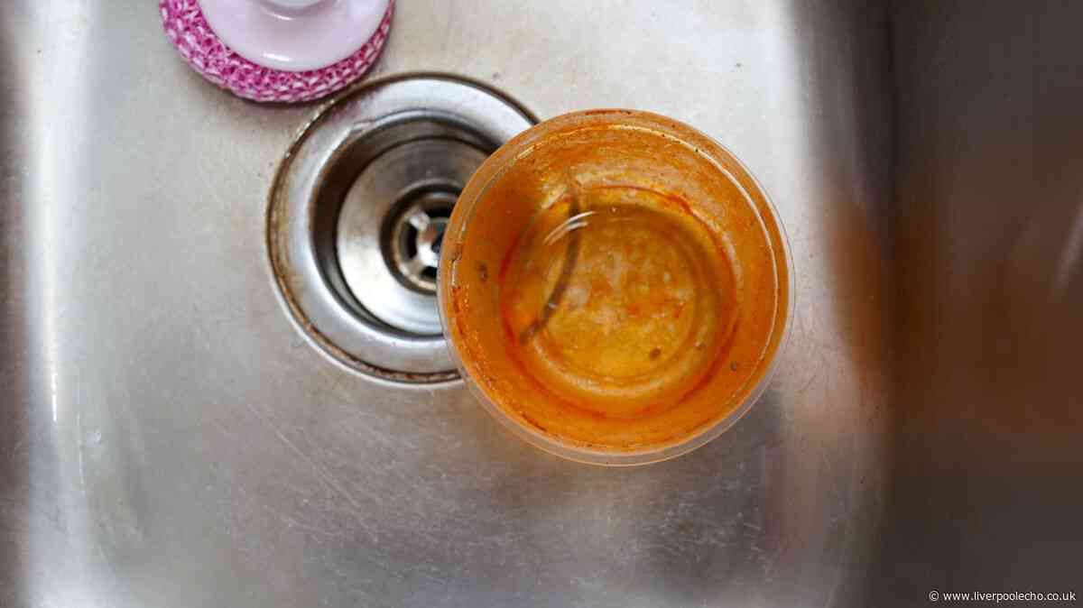 Remove stubborn oil stains from plastic containers with this 65p kitchen ingredient