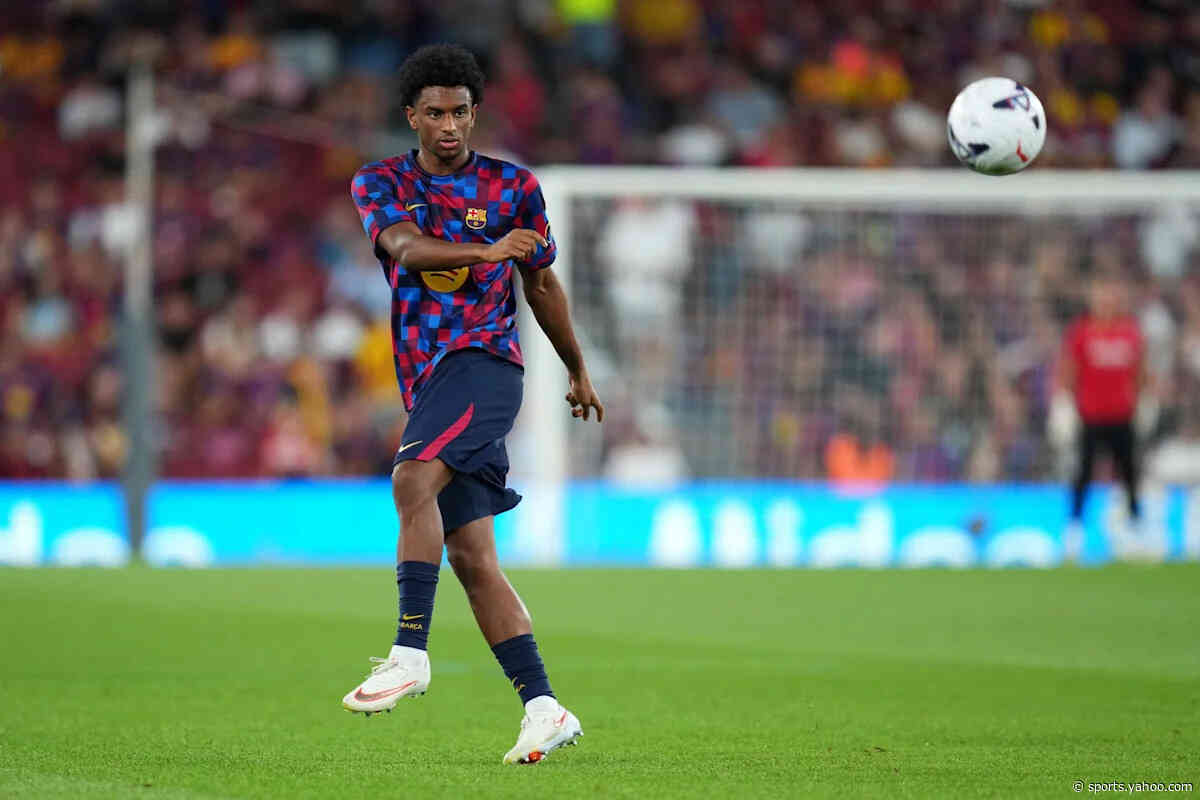 Barcelona defender faces a new, harsh reality at club as Flick sends clear message