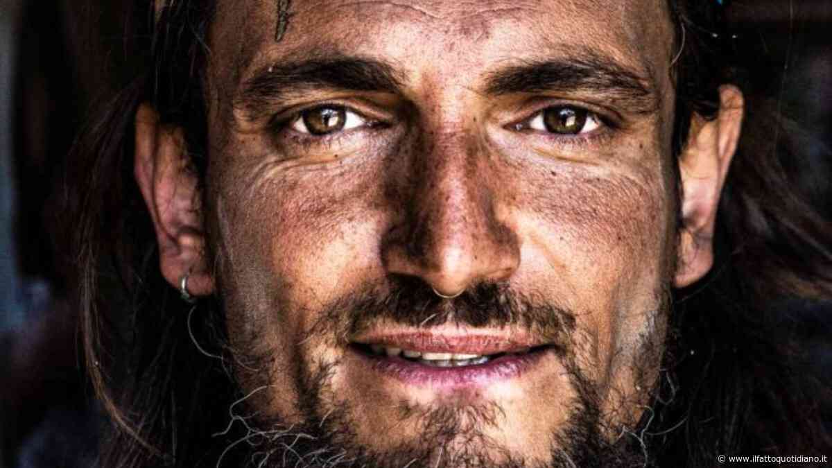 “Venti secondi per salvarci. La morte ci ha detto: non è il vostro momento”: il fotografo italiano sopravvissuto alla tragedia in Nepal