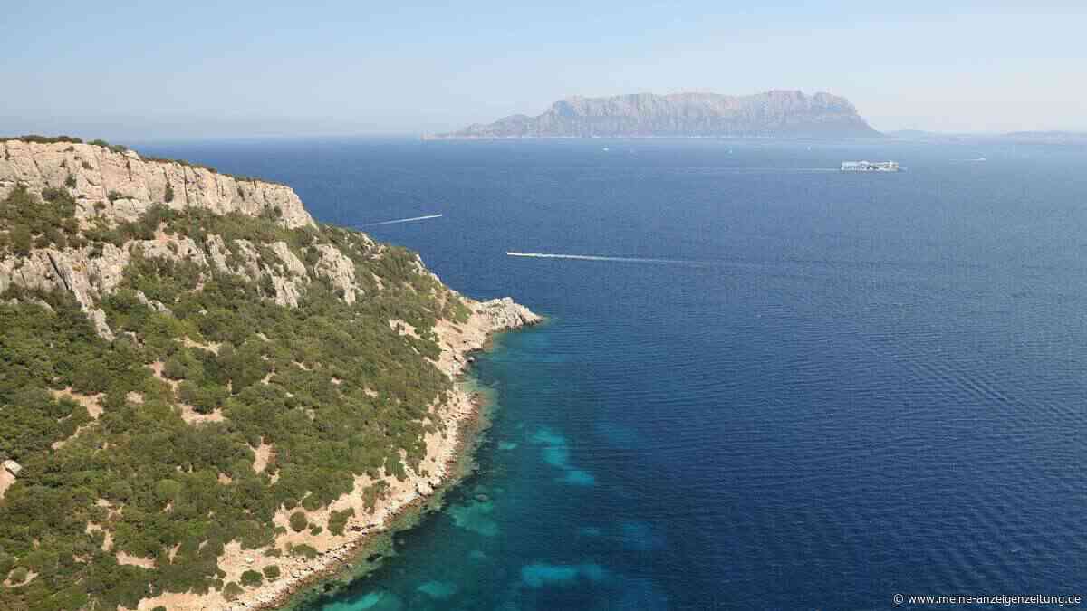 Boot rammt Jugendliche vor Sardinien – an Bord waren 14 Männer ohne Papiere