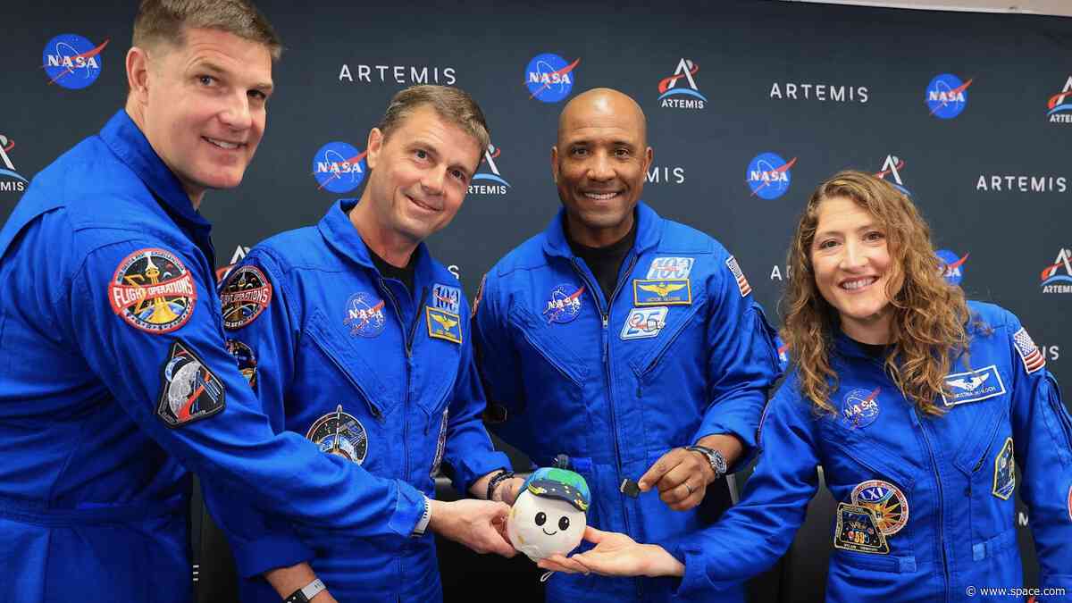 Watch President Trump give Artemis II moon astronauts the Congressional Space Medal of Honor today