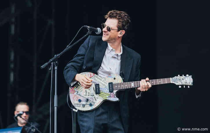 Jamie T kicks off Reading 2026 with surprise main stage set: “Ready for a little dance?”